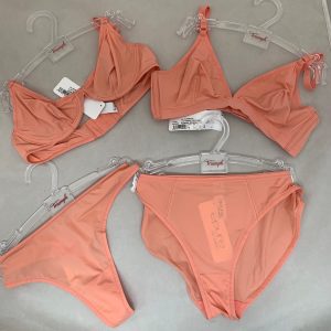 Epure de marque LC Colis de 26 ensembles sensation plaisir