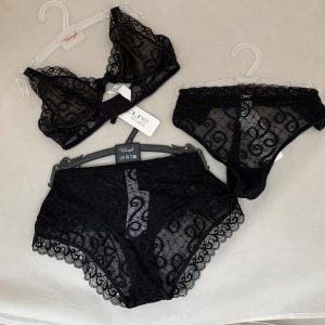 Epure de marque LC Colis de 20 ensembles sexy baroque